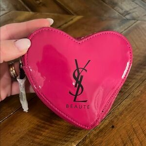 🩷 YSL BEAUTÉ 🩷 Pink Heart-Shaped Zipper Pouch